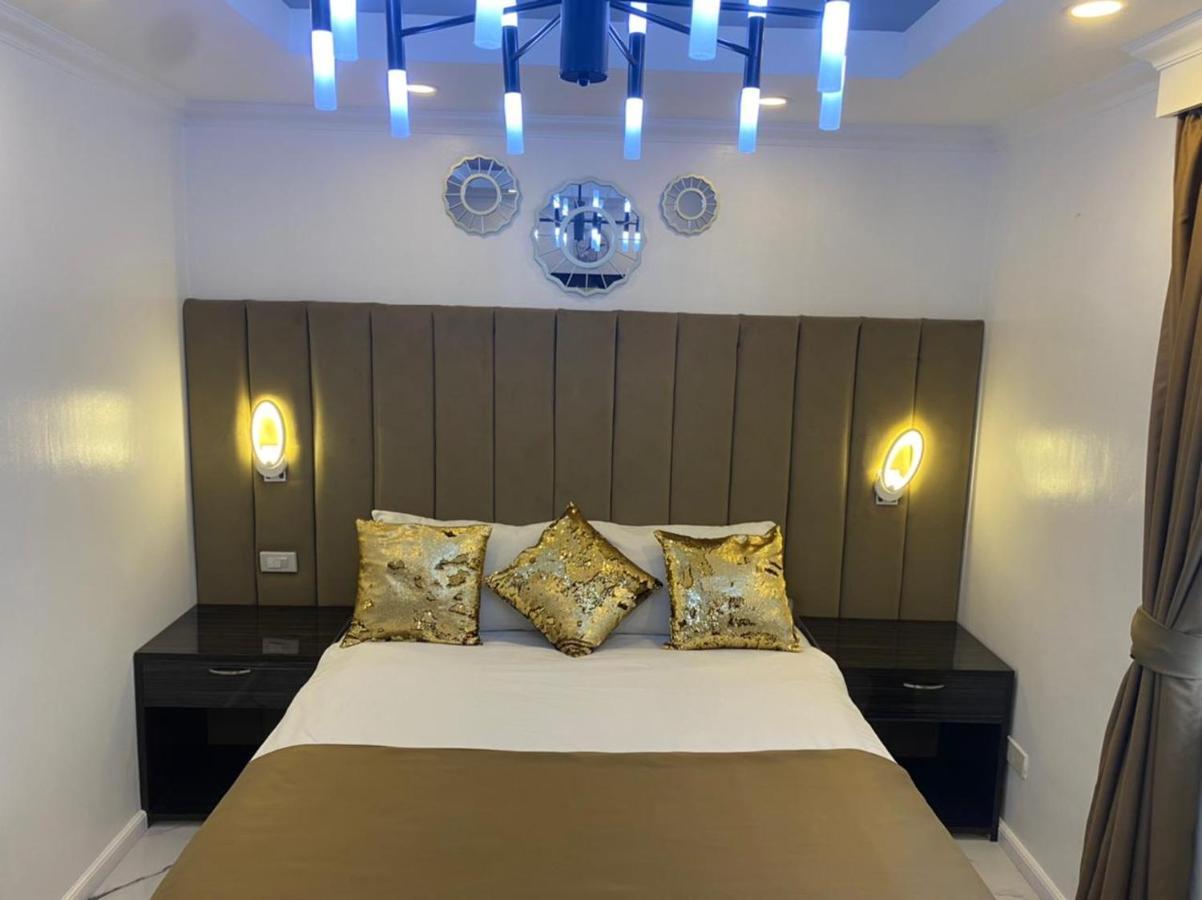 דירות מנילה Makati Isabela Luxury מראה חיצוני תמונה