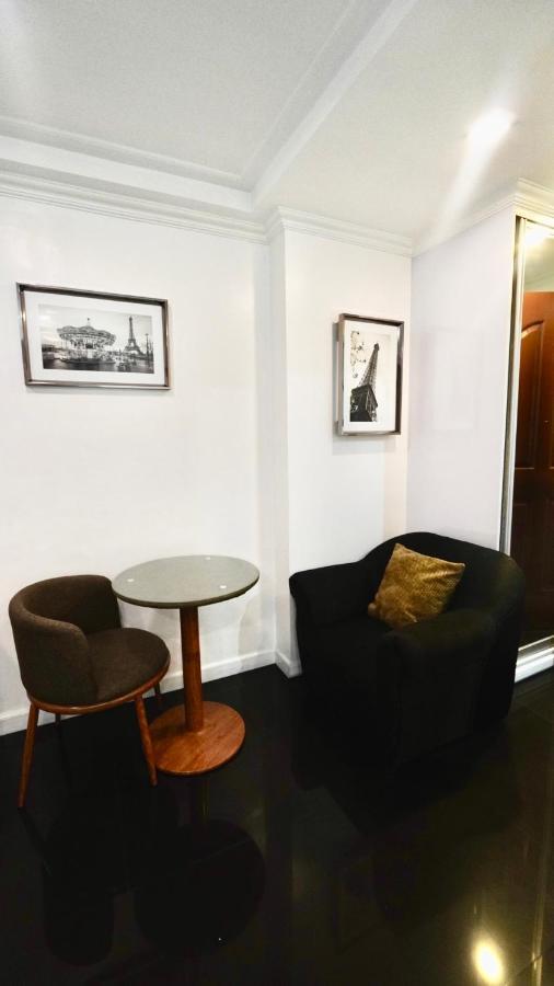 דירות מנילה Makati Isabela Luxury מראה חיצוני תמונה