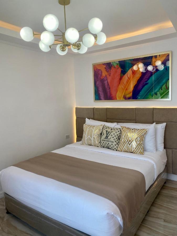 דירות מנילה Makati Isabela Luxury מראה חיצוני תמונה