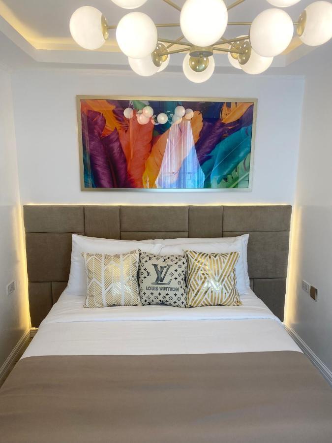 דירות מנילה Makati Isabela Luxury מראה חיצוני תמונה