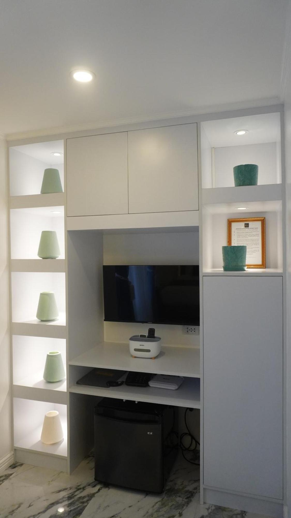 דירות מנילה Makati Isabela Luxury מראה חיצוני תמונה