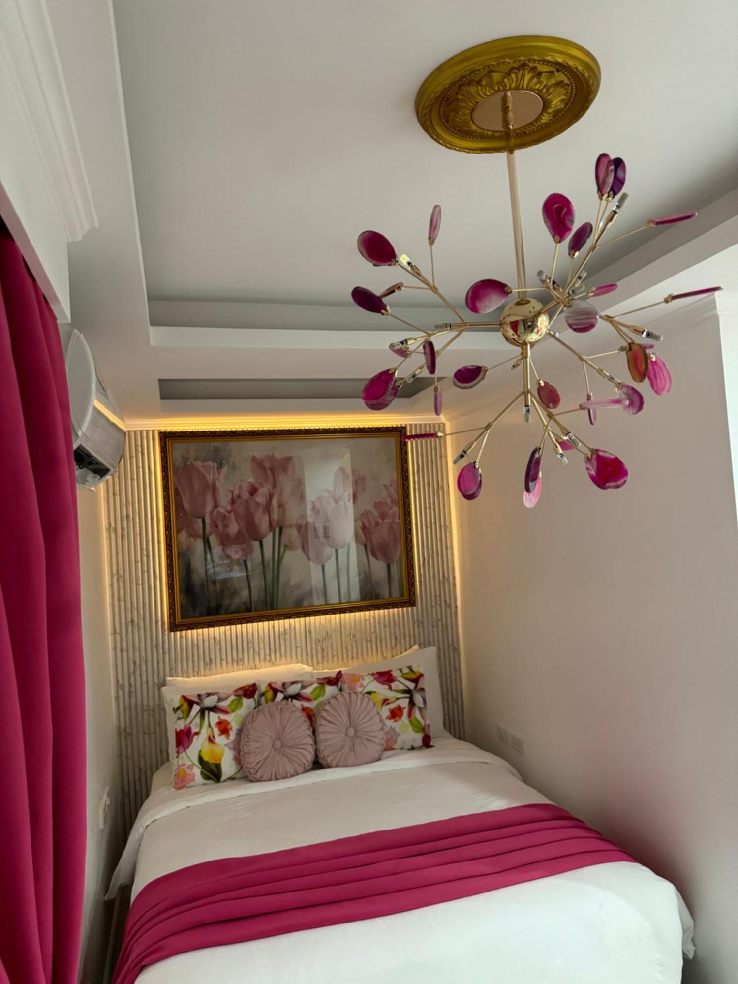 דירות מנילה Makati Isabela Luxury מראה חיצוני תמונה