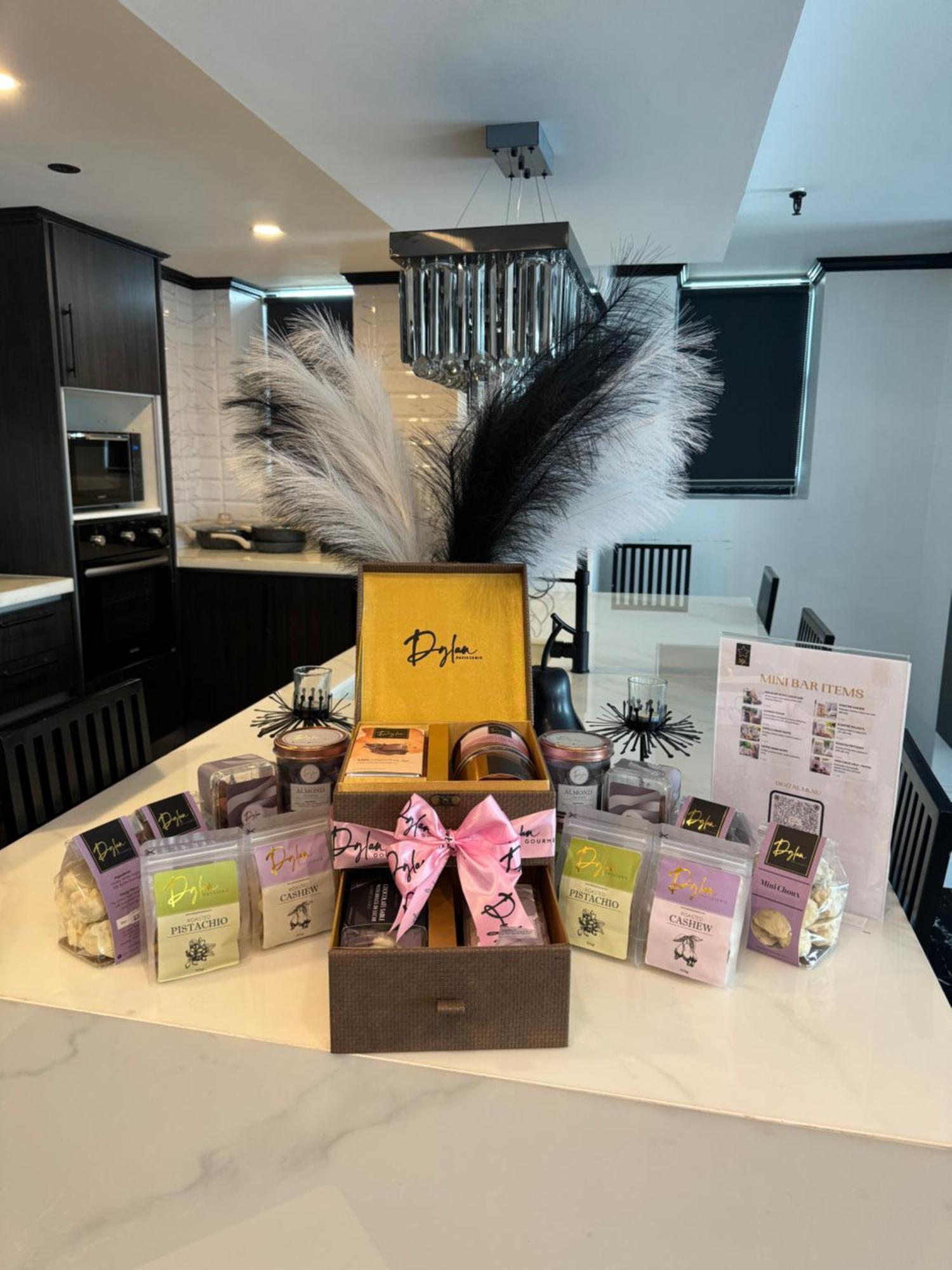 דירות מנילה Makati Isabela Luxury מראה חיצוני תמונה