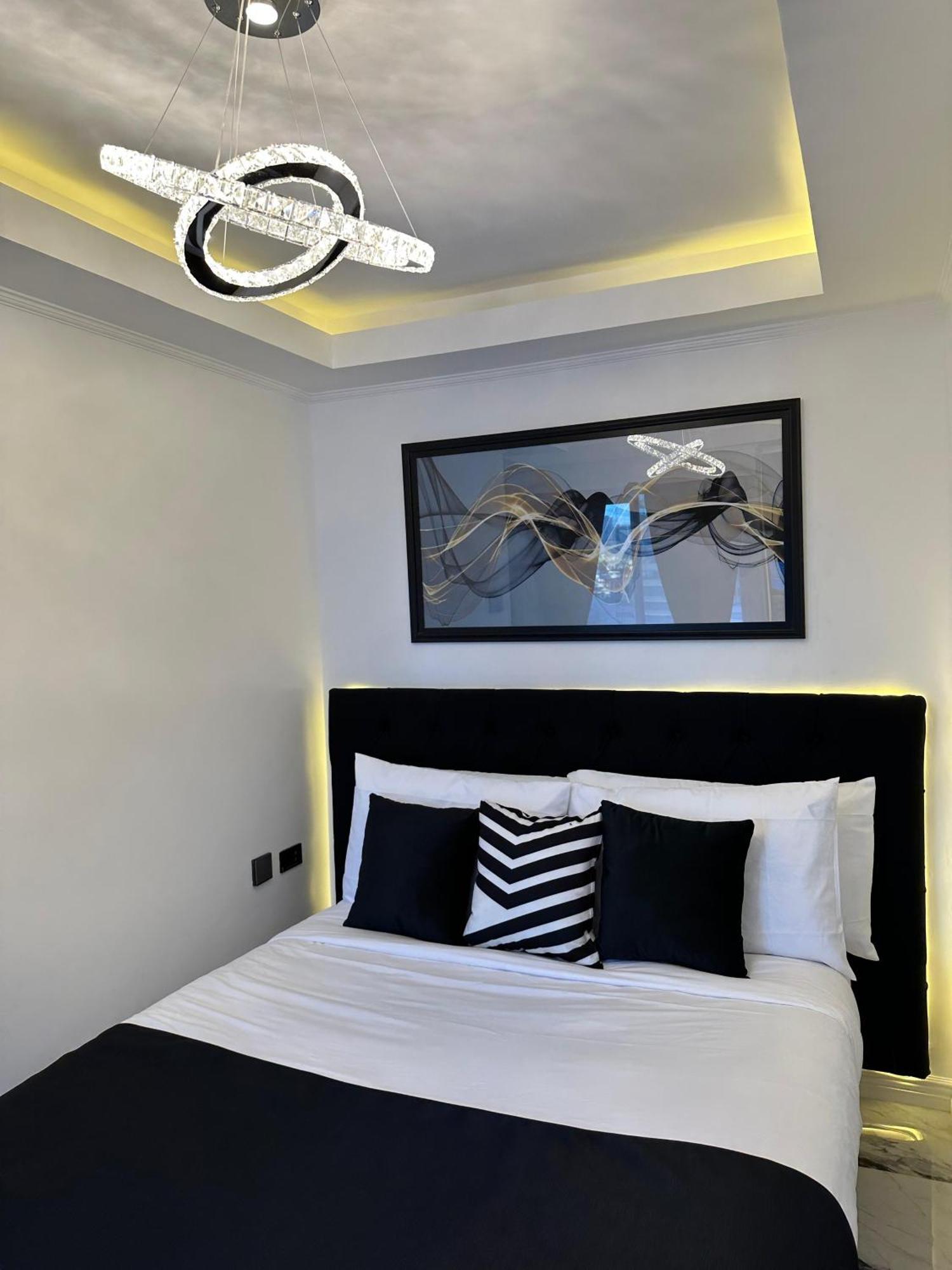 דירות מנילה Makati Isabela Luxury מראה חיצוני תמונה
